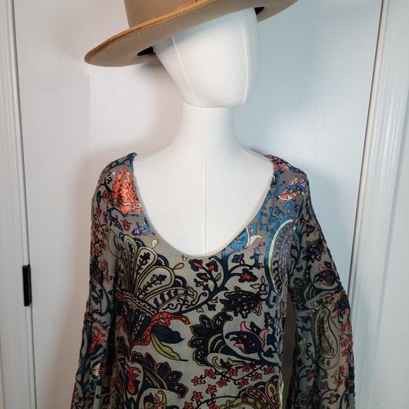 Altar'd State Paisley Elegant Green Bell Sleeve Velvet Dress Size Medium - Picture 3 of 12